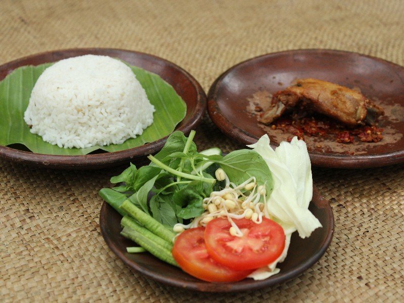 content_633544a98b3d7